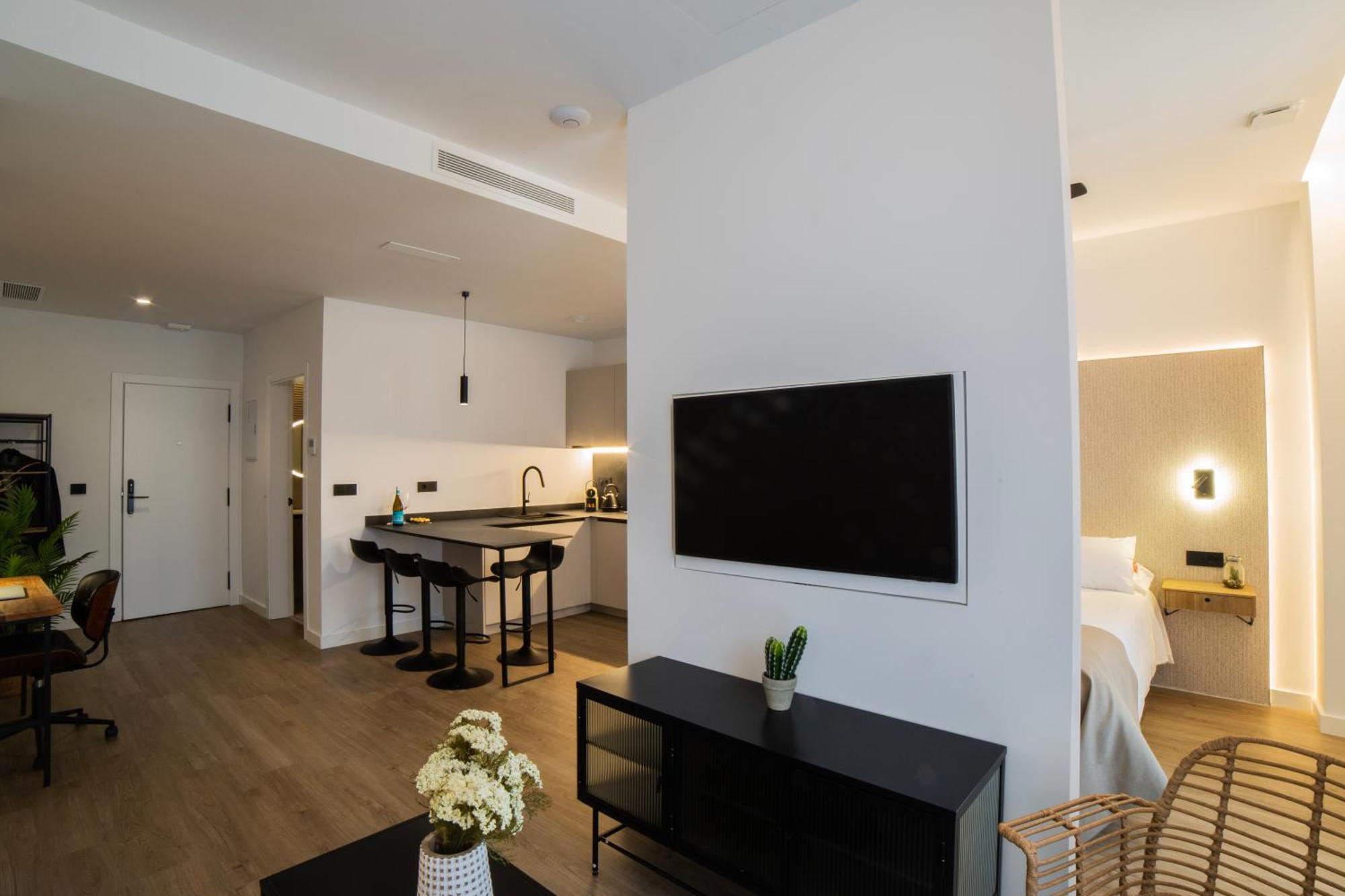 Demetrio By Alma Suites Valencia Exterior photo